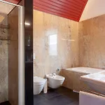 10p 4b With Pool And Sauna In Villa *