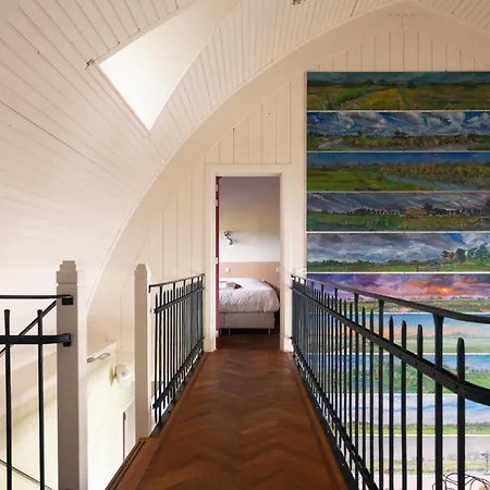 Luxe With Pool And Sauna In Villa *