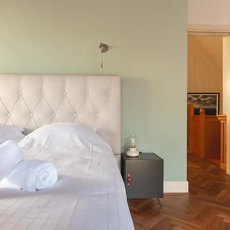 10p 4b Luxe With Pool And Sauna In ヴィラ *