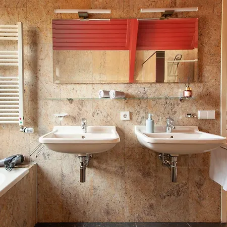 ヴィラ 10p 4b Luxe With Pool And Sauna In